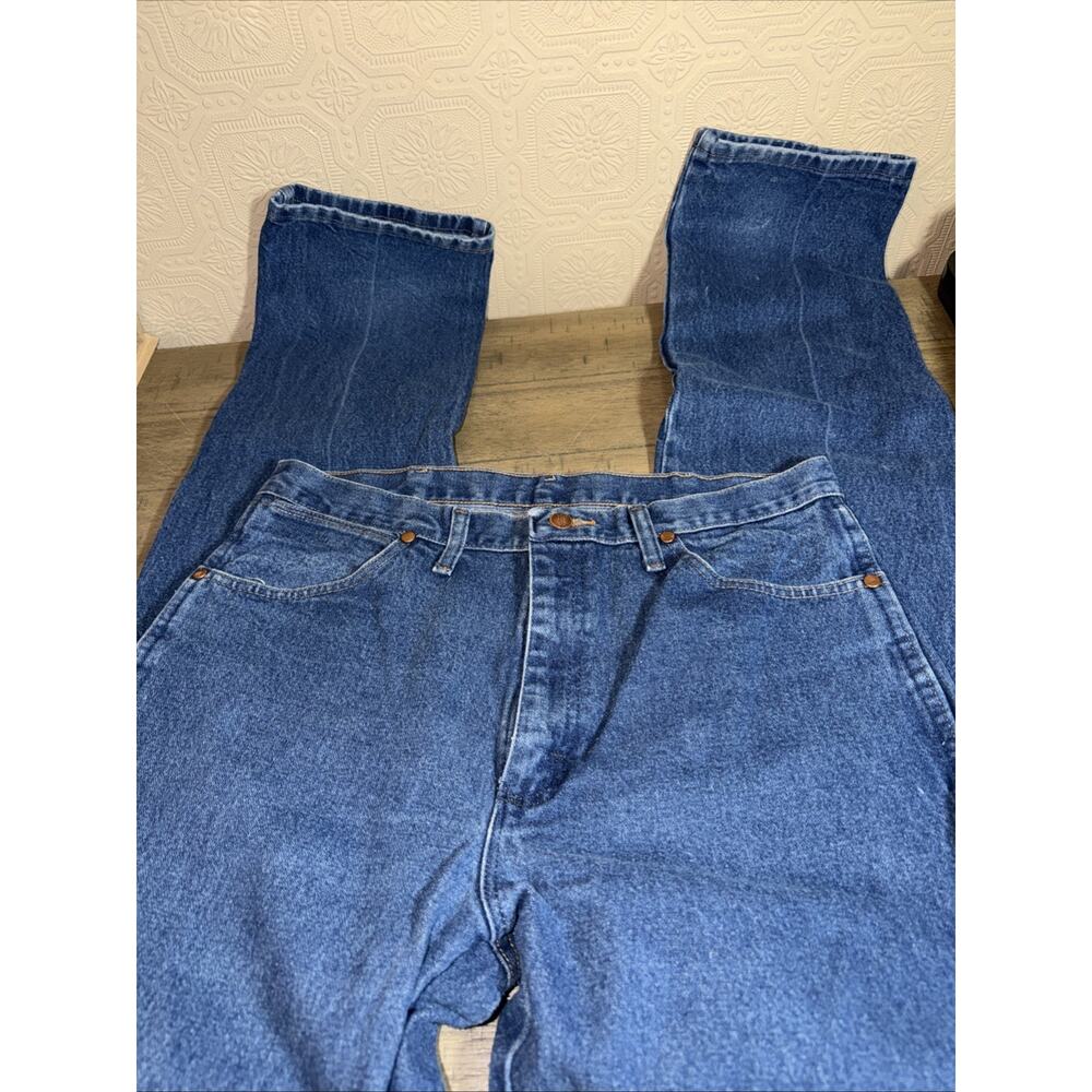 Wrangler Jeans Cowboy Rodeo Denim Mens Sz 34x38 13MWZ Freshly Washed Medium Blue